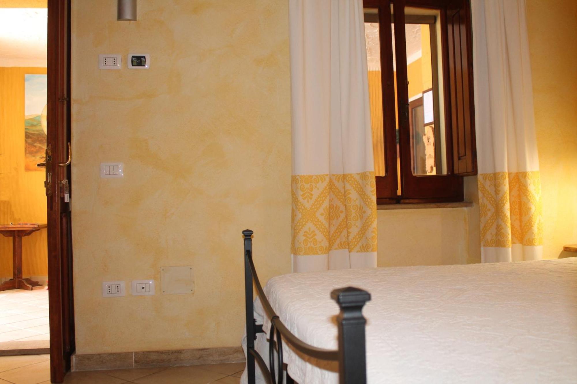 S'Alzolitta Hotel Magomadas Quarto foto